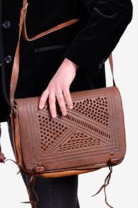 Vintage 1970's tooled shoulder bag