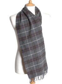 Vintage Burberrys grey scarf
