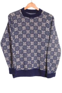Vintage women's snowflake jumper
